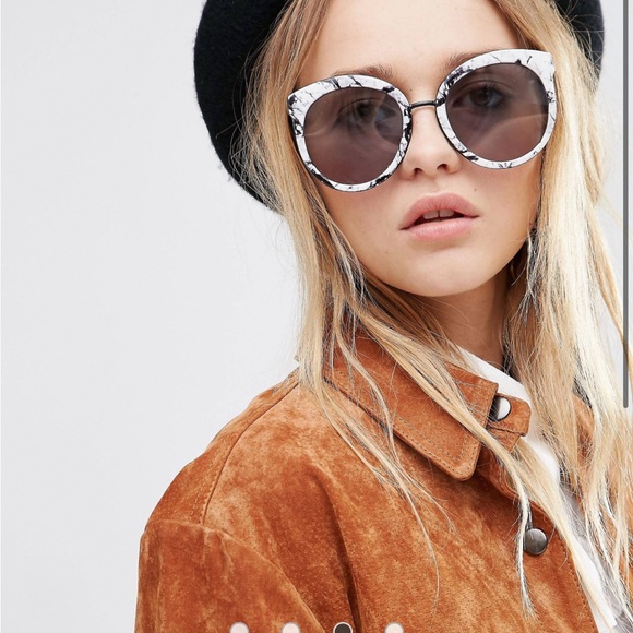 ASOS sunglasses - Picture 2 of 2